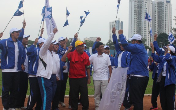 Partisipasi Perum Jamkrindo dalam PORSENI BUMN 2013