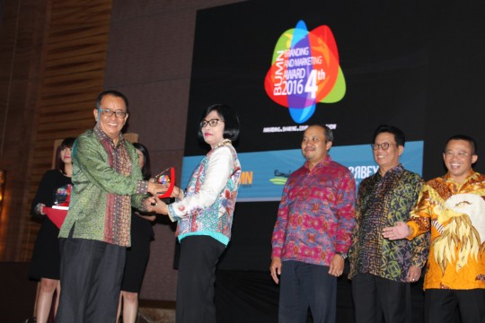 Perum Jamkrindo Raih Dua Penghargaan Marketing BUMN