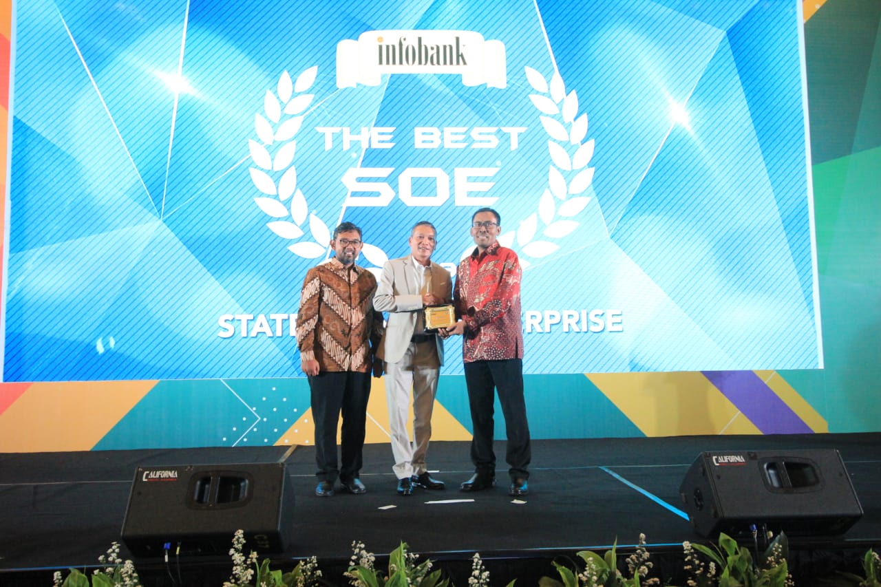Jamkrindo Raih Penghargaan Sebagai BUMN Terbaik