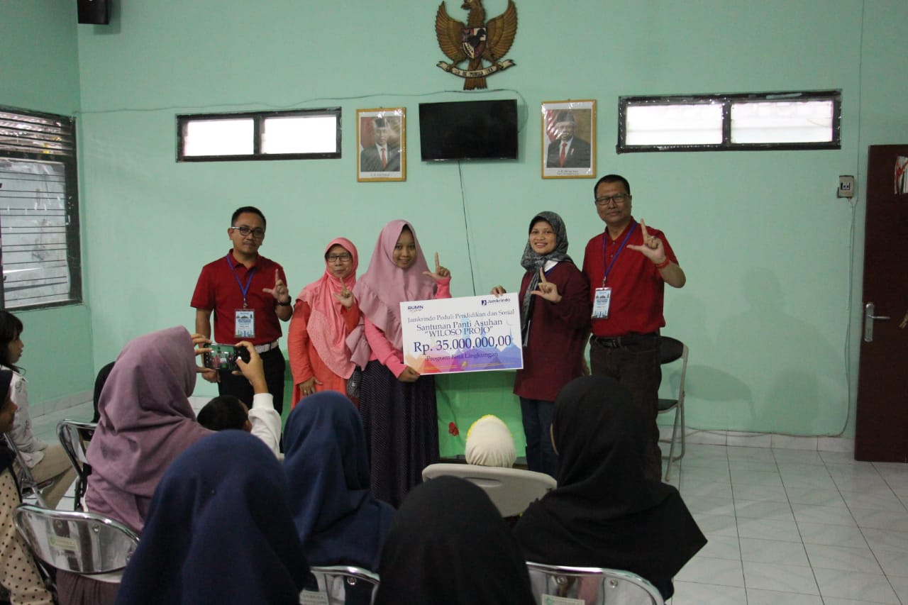 Wujud Kepedulian Sosial, Jamkrindo Beri santunan Panti Asuhan di Yogyakarta