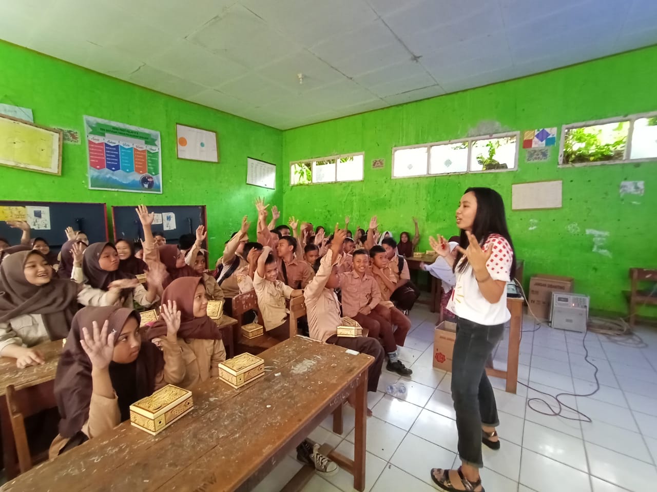 Jamkrindo Perkenalkan Gaya Hidup Hijau di Geopark Ciletuh