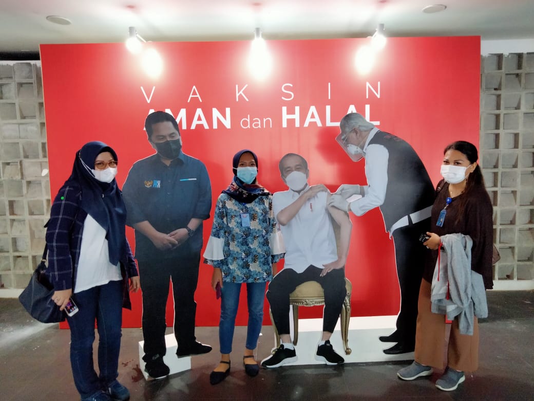 Sentra Vaksinasi Bersama BUMN Telah Memvaksin 100 Ribu Lebih Warga Indonesia