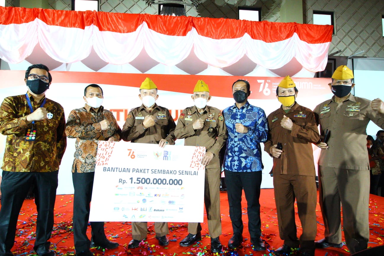 PT Jamkrindo Hadir Pemberian 3000 Sembako Paket Merdeka untuk Veteran Indonesia